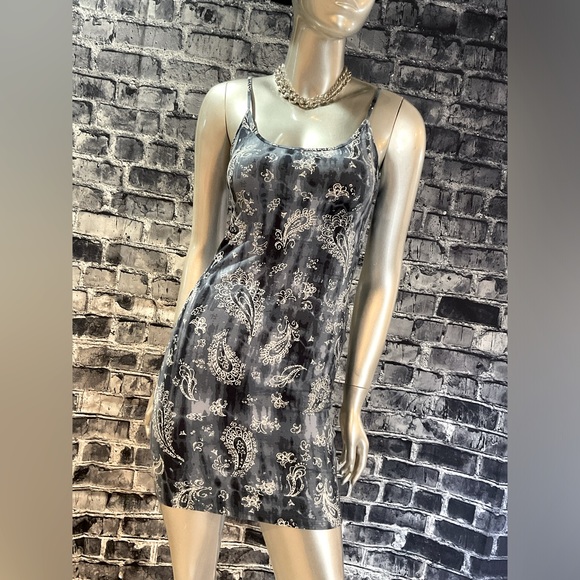 Soft N Stretchy Blue Paisley Print Bodycon Mini Dress - Picture 5 of 6